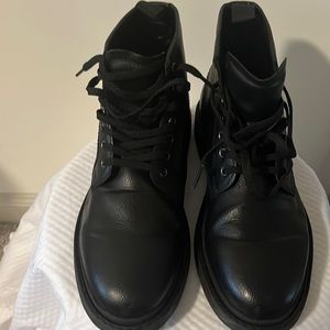 Zara men black leather boots